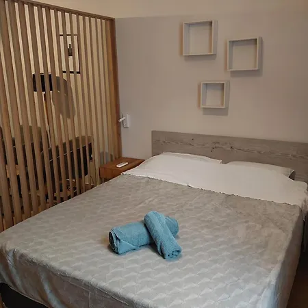 Anibo Studios & Apartments Center Egnatia