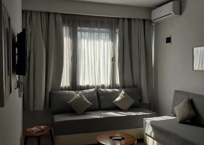 Apartman Anibo & Center 1551 *
